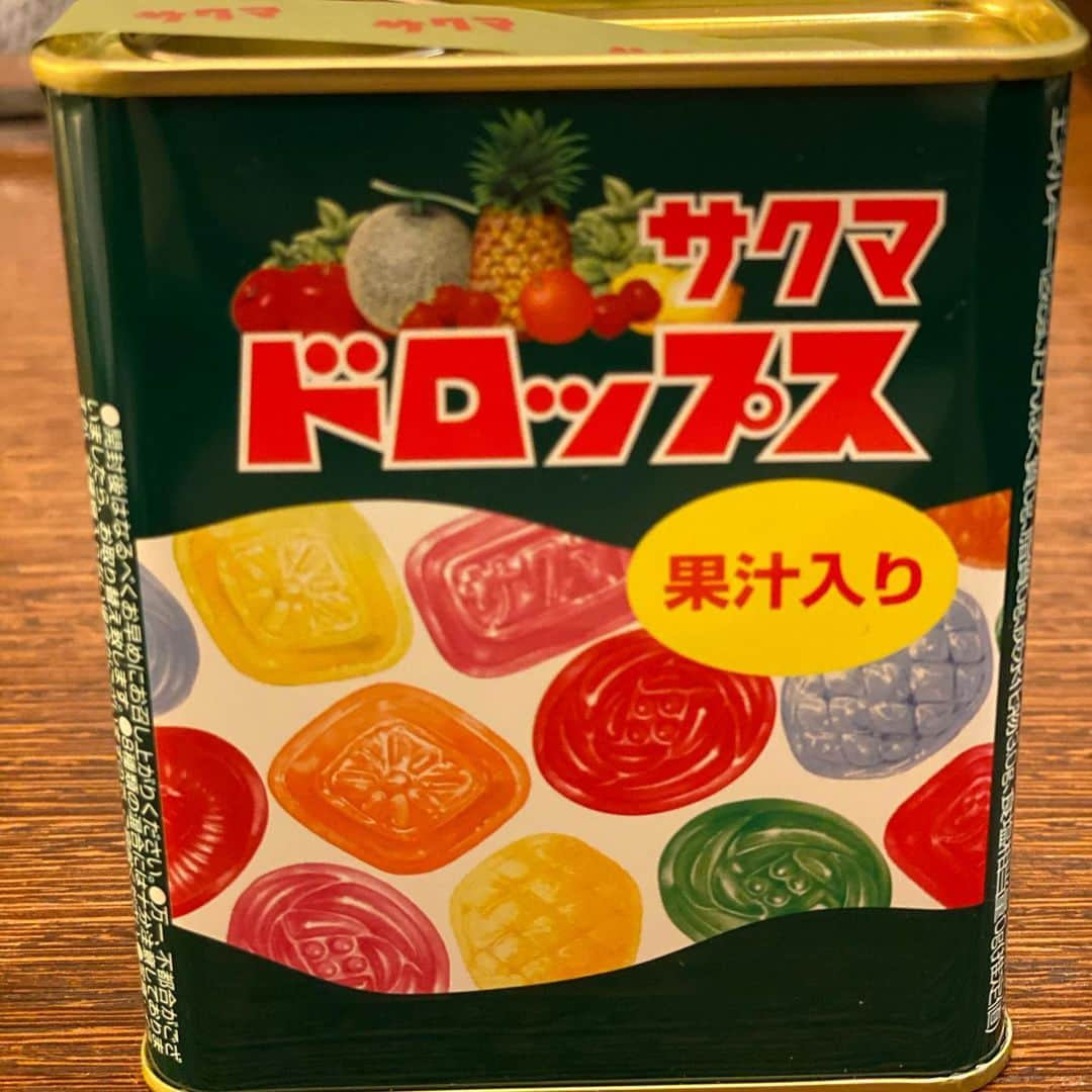 品川祐さんのインスタグラム写真 - (品川祐Instagram)「‪おはようございます。‬ ‪3月7日～20日まで、‬ ‪kindle、LINEマンガ、ピッコマ、BookLive!などいろいろな電子書店さんで、‬ ‪ドロップやドロップOGが無料だったり割引だったりで読みやすくなってます！‬ ‪#ドロップ‬ ‪#ドロップOG‬ ‪#期間限定無料‬」3月7日 7時42分 - shinashina0426