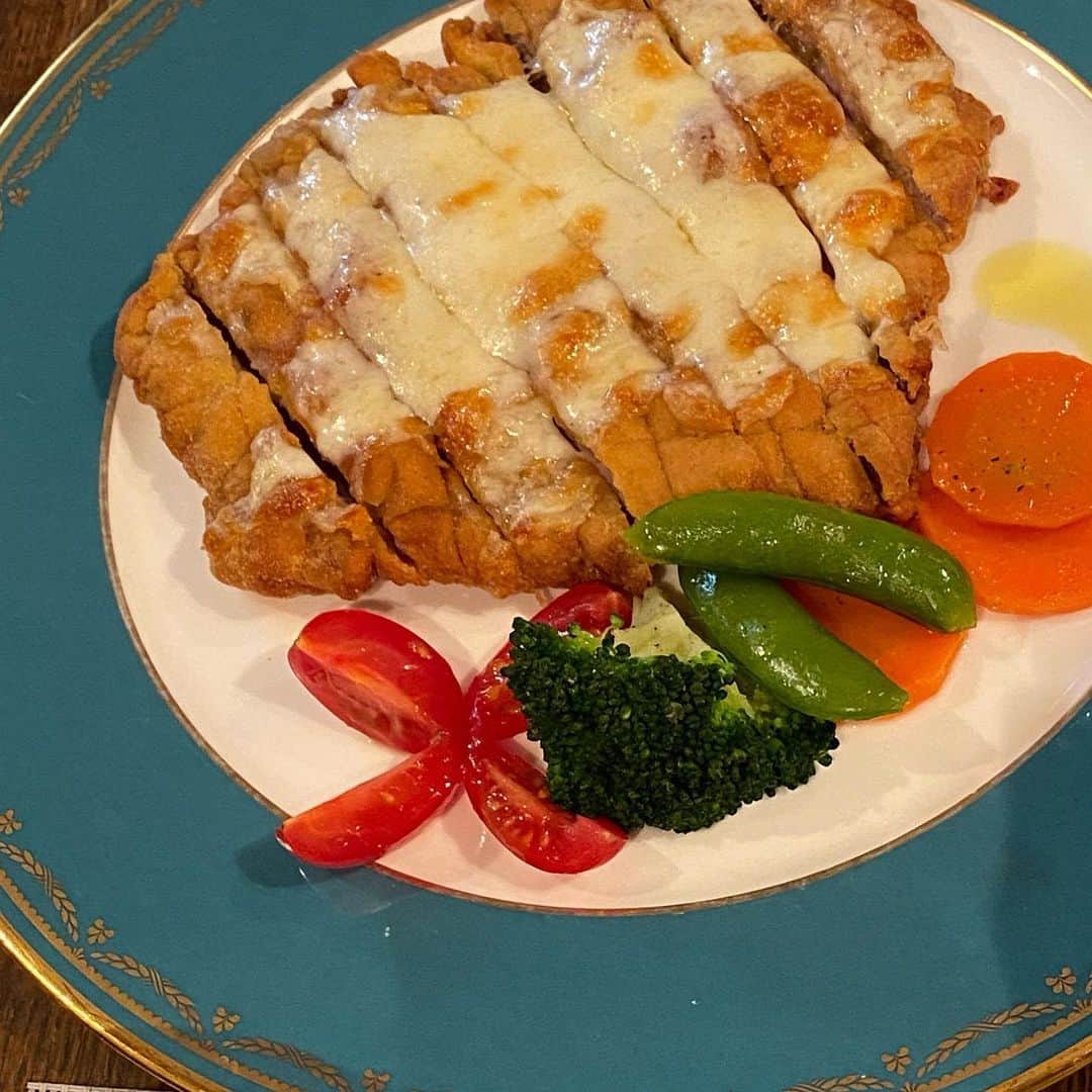 コムアイのグルメインスタ