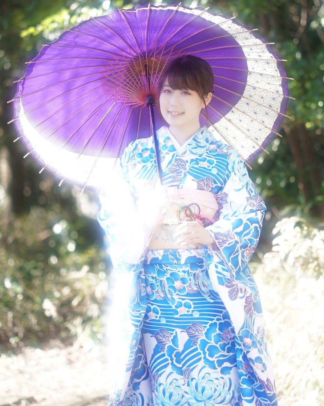 鈴乃八雲さんのインスタグラム写真 - (鈴乃八雲Instagram)「⛱ #振袖 #着物 #和服 #和服美人 #kimono #kimonostyle #kimonofashion #kimonogirl #japanese #japanesegirl #japaneseculture #japanesestyle  #japan #furisode  #tokyo  #pretty #cute  #ripyouth #リップユース  #japanesemodel #幸薄い #うすいさちよ #幸が薄い  #goodmorning #goodmorningpost #おはようございます #おはよう #おはようございます☀️ #おはようございます😊」3月7日 8時54分 - yakumo_suzuno