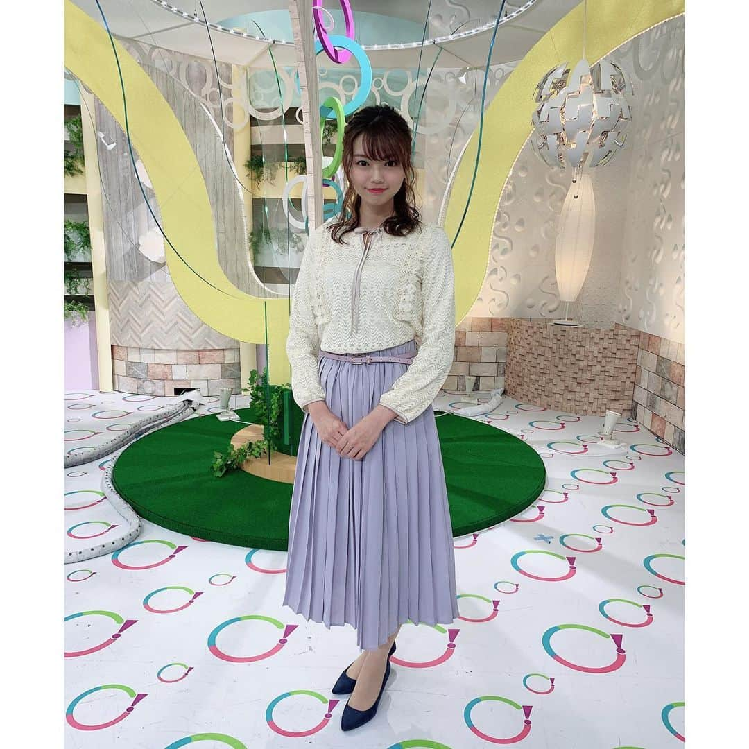 加藤里奈（カトリーナ）さんのインスタグラム写真 - (加藤里奈（カトリーナ）Instagram)「💜💜💜 NHK『ウイークエンド中部』 カトリーナのおもしろ検定 拡大版 「日本健康マスター検定／食の薬学検定」 観て下さった方、 ありがとうございました👩🏻‍🏫 いかがでしたか！？ *‬ ‪ 衣装は、 ✔️tops @clear.official ✔️skirt @clear.official ✔️pumps @gu_global @gu_for_all_ * 髪型は @shunsuke_takeuchi さんでした👨🏻 ゆるふわヘアーありがとうございました！ * #NHK #衣装 #clearコーデ #アラサーコーデ #今日の服 #ヘアアレンジ #コーディネート #アナウンサー #フリーアナウンサー #資格 #資格取得 #資格勉強 ‪#大人の勉強垢 #日本健康マスター検定 #食の薬学検定 #大人の勉強垢さんと繋がりたい #検定 #gu #gu_for_all #gu_global  #guコーデ #guコーデ部 #健康 #健康食 #健康オタク #毎日コーデ #coordinate #ootd #オトナ女子 #お仕事コーデ」3月7日 11時12分 - rinakatoktriiina