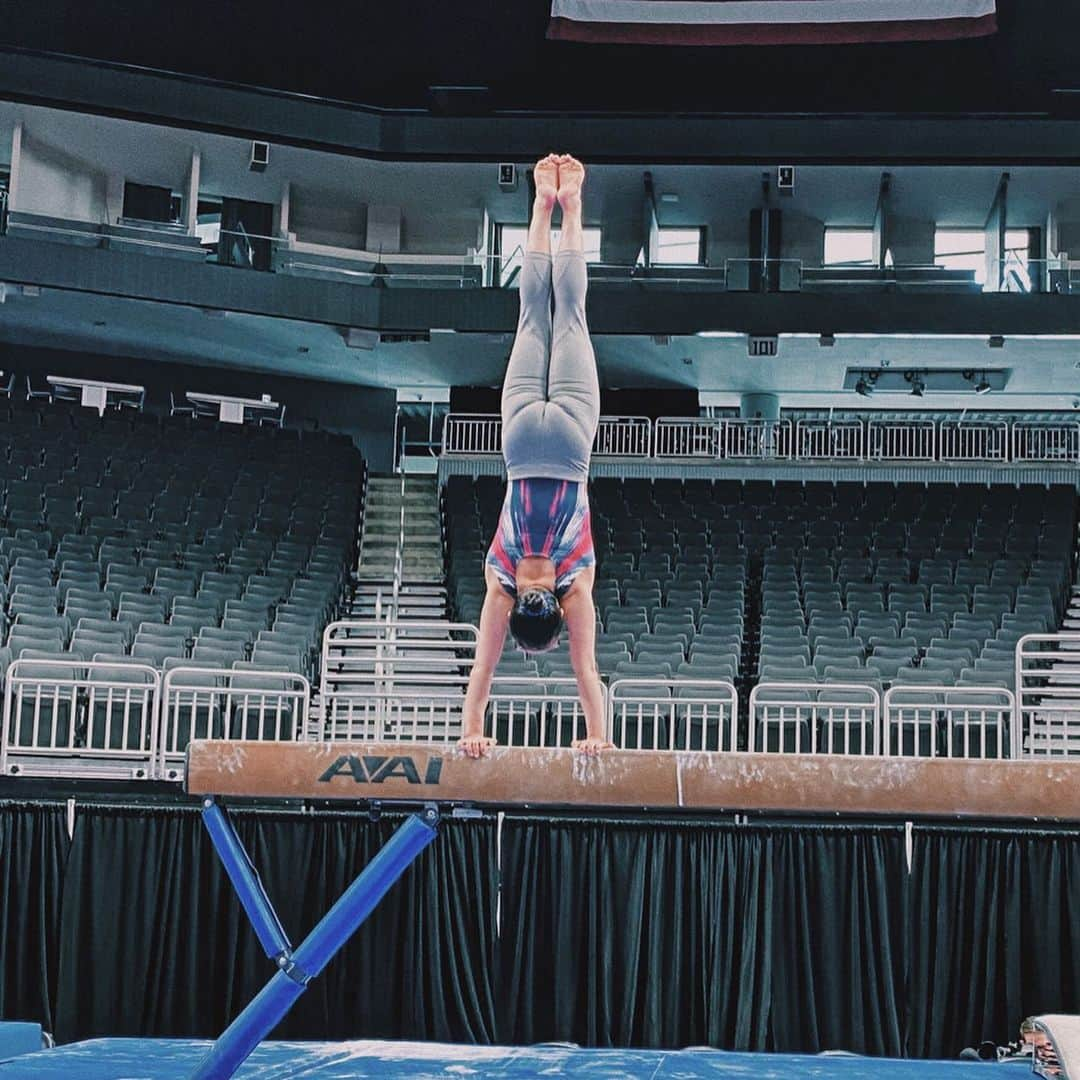 モーガン・ハードさんのインスタグラム写真 - (モーガン・ハードInstagram)「podium training all done and ready for the big show tomorrow」3月7日 12時04分 - morgihurd