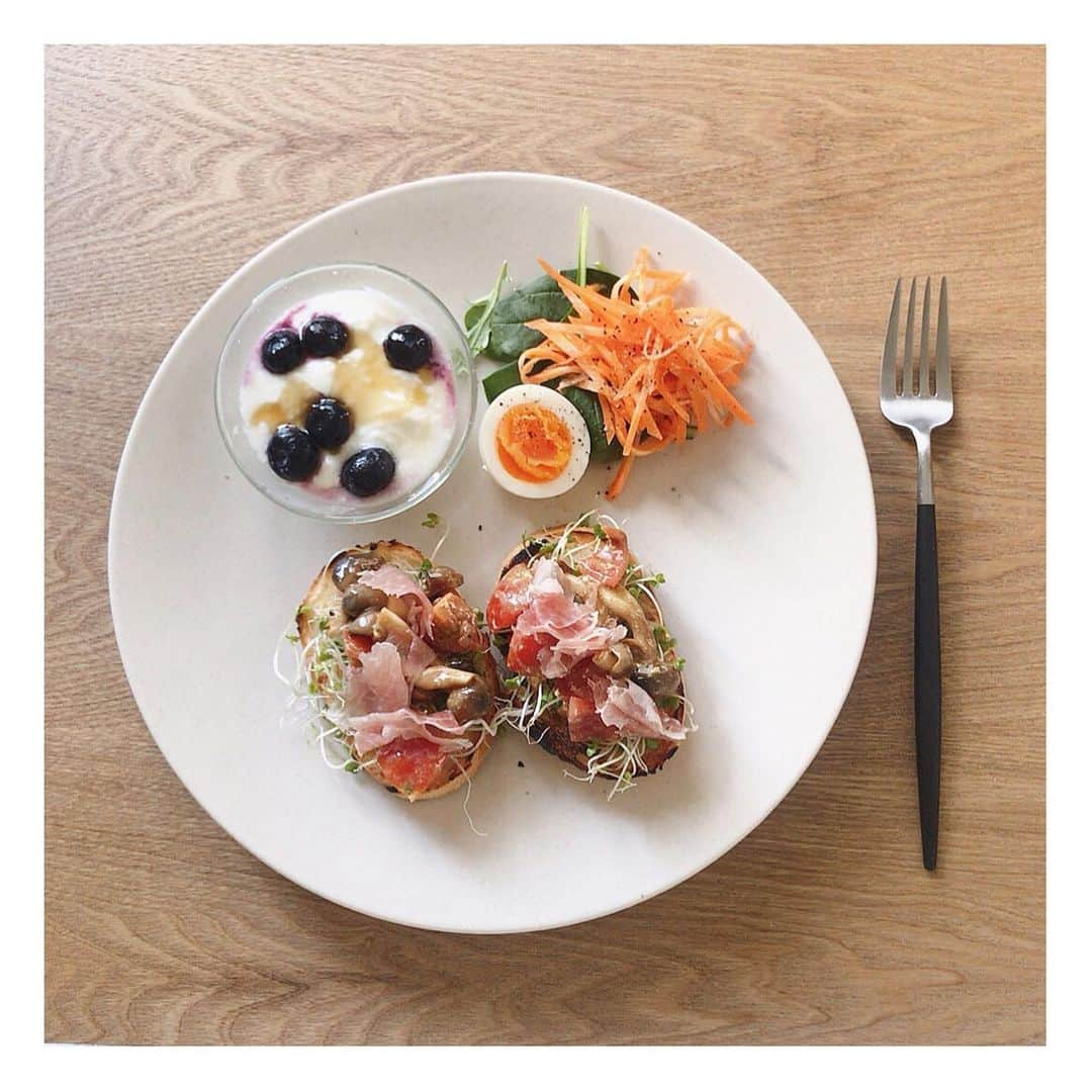 船曳ひろみさんのインスタグラム写真 - (船曳ひろみInstagram)「休みの日ブランチ🍳 #Piごはん🍴　#おうちごはん」3月7日 12時22分 - hiromi_funabiki