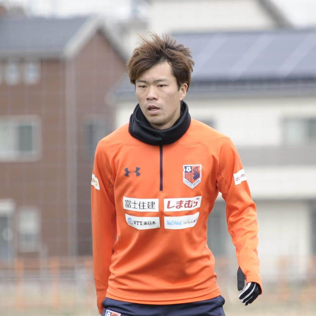 大宮アルディージャさんのインスタグラム写真 - (大宮アルディージャInstagram)「本日のトレーニングの様子📸⚽️🏃‍♂️💪🏻 .  #11侃志 #10黒川 ##30藤沼 #3河本 #24西村 #4マクシメンコ #50畑尾 #39嶋田 #江角浩司 U15/U12GKコーチ #6河面 #15大山 #5俊輝 #ardija #大宮アルディージャ #Jリーグ #WINWIN」3月7日 13時17分 - omiya.ardija