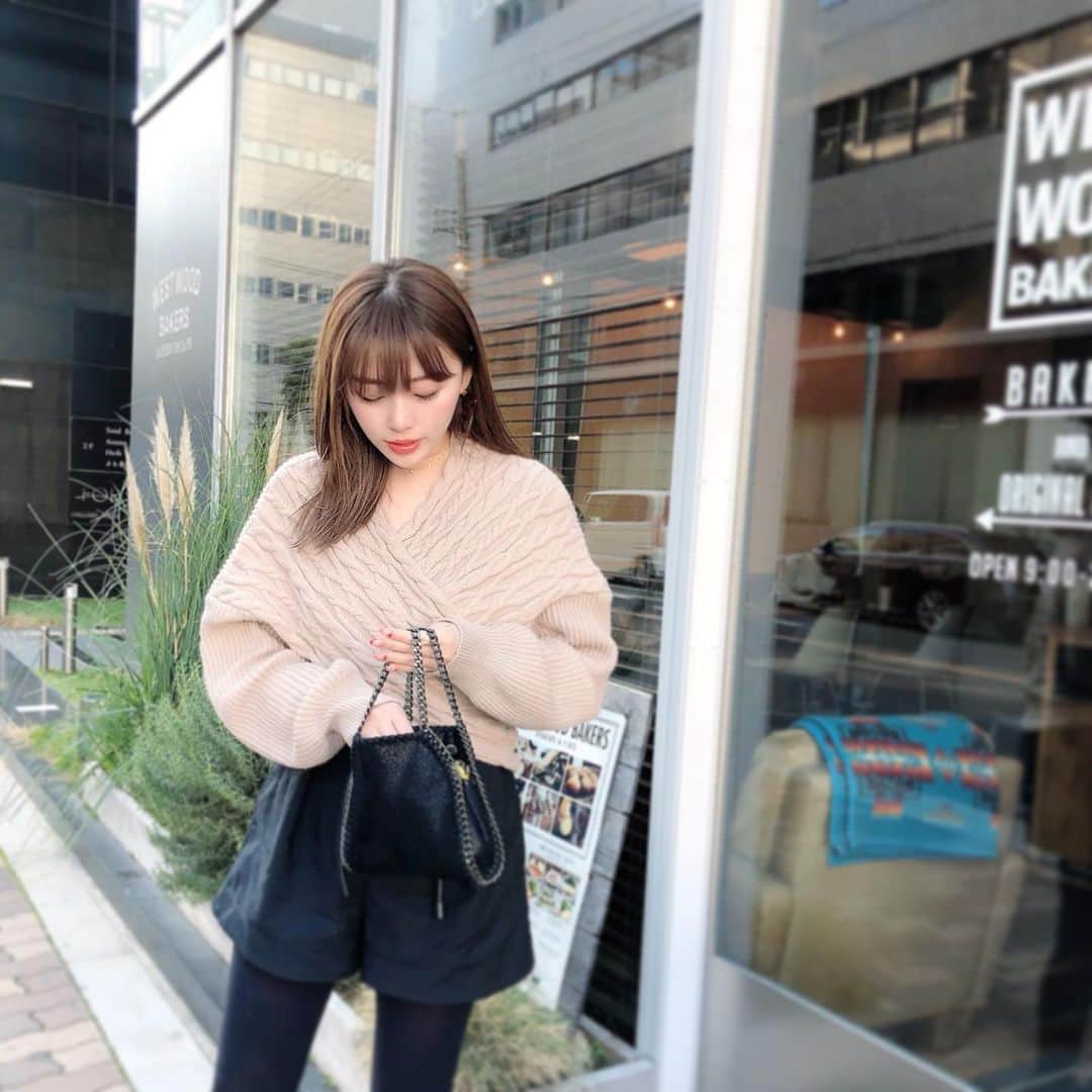 藤川沙弥のインスタグラム：「𓇠𓇢𓇡 𓆸𓆸」