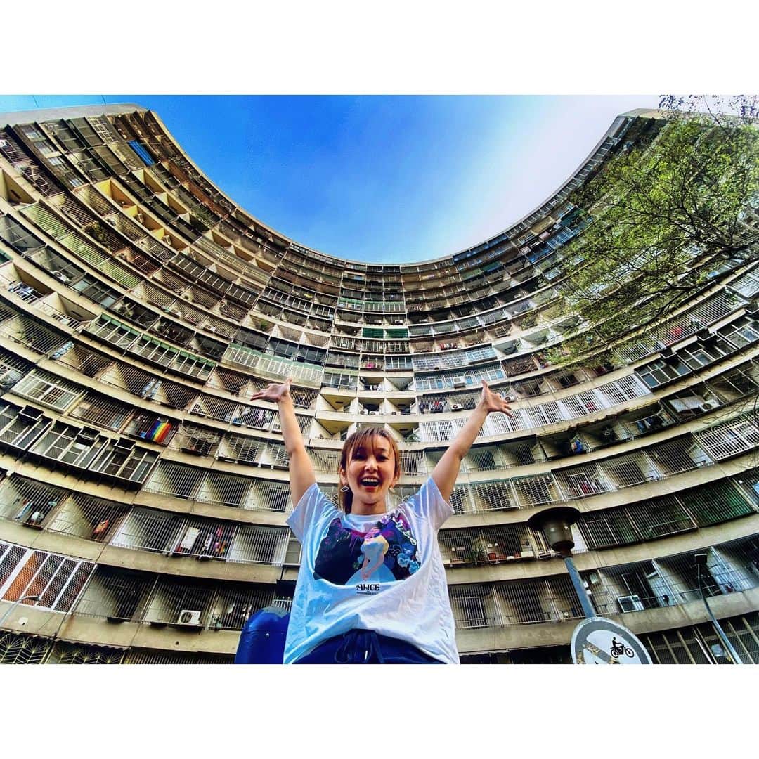 千田愛紗さんのインスタグラム写真 - (千田愛紗Instagram)「好酷的建築🏢 #果貿社區 #taiwan #kaohsiung」3月7日 23時40分 - aisa1108