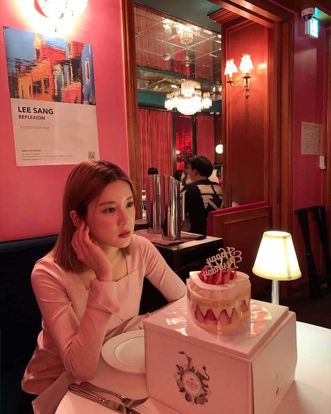 パク・チョロンさんのインスタグラム写真 - (パク・チョロンInstagram)「🎂🍽」3月7日 15時33分 - mulgokizary