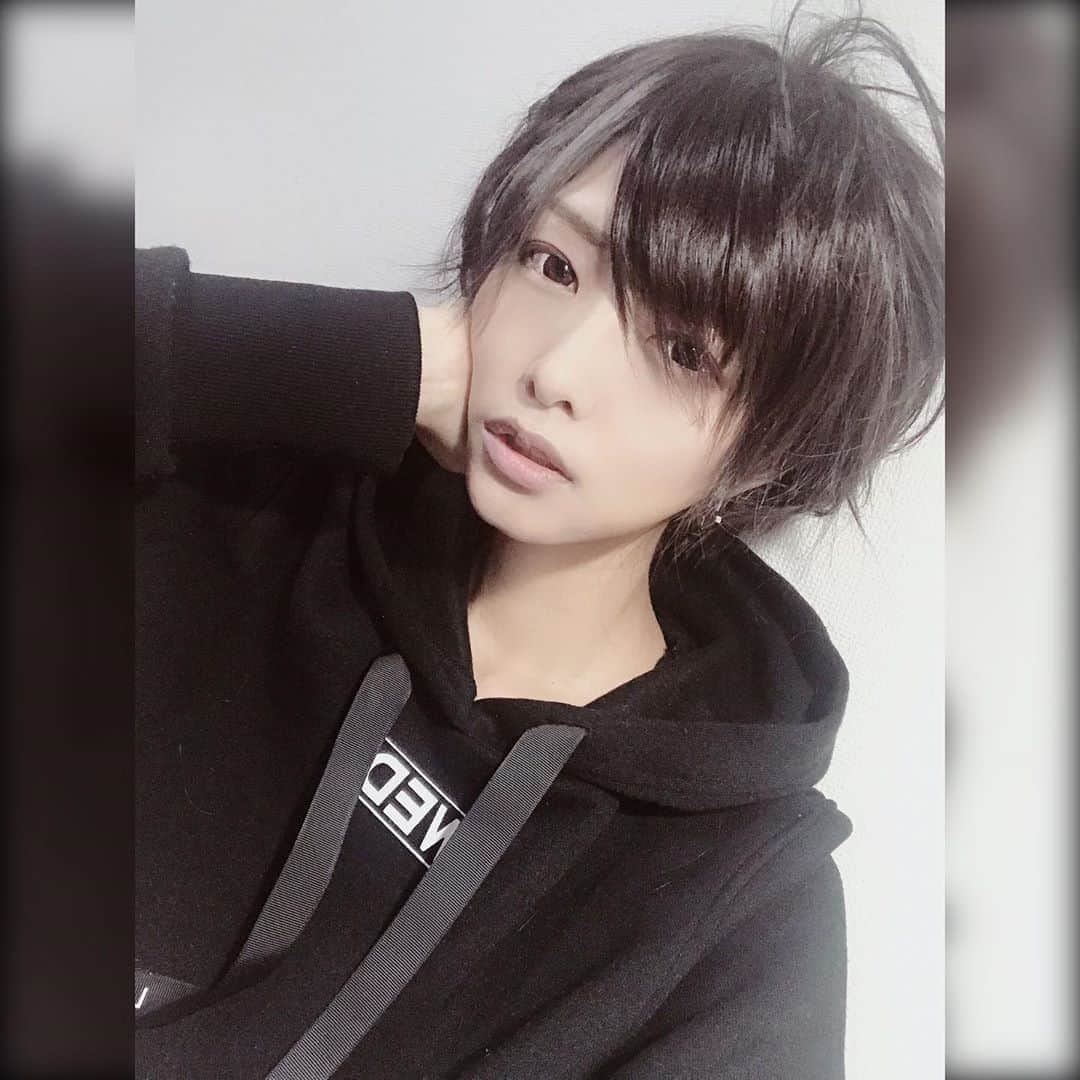 望月みゆさんのインスタグラム写真 望月みゆinstagram 久しぶりの望月くんです 髪が少し伸びました パーカーは Lola Wed 男装 男装女子 バンもん Banmon みゆちぃ Miyuchy 望月みゆ Japanesegirl Japaneseidol 3月7日 16時23分 Myc416