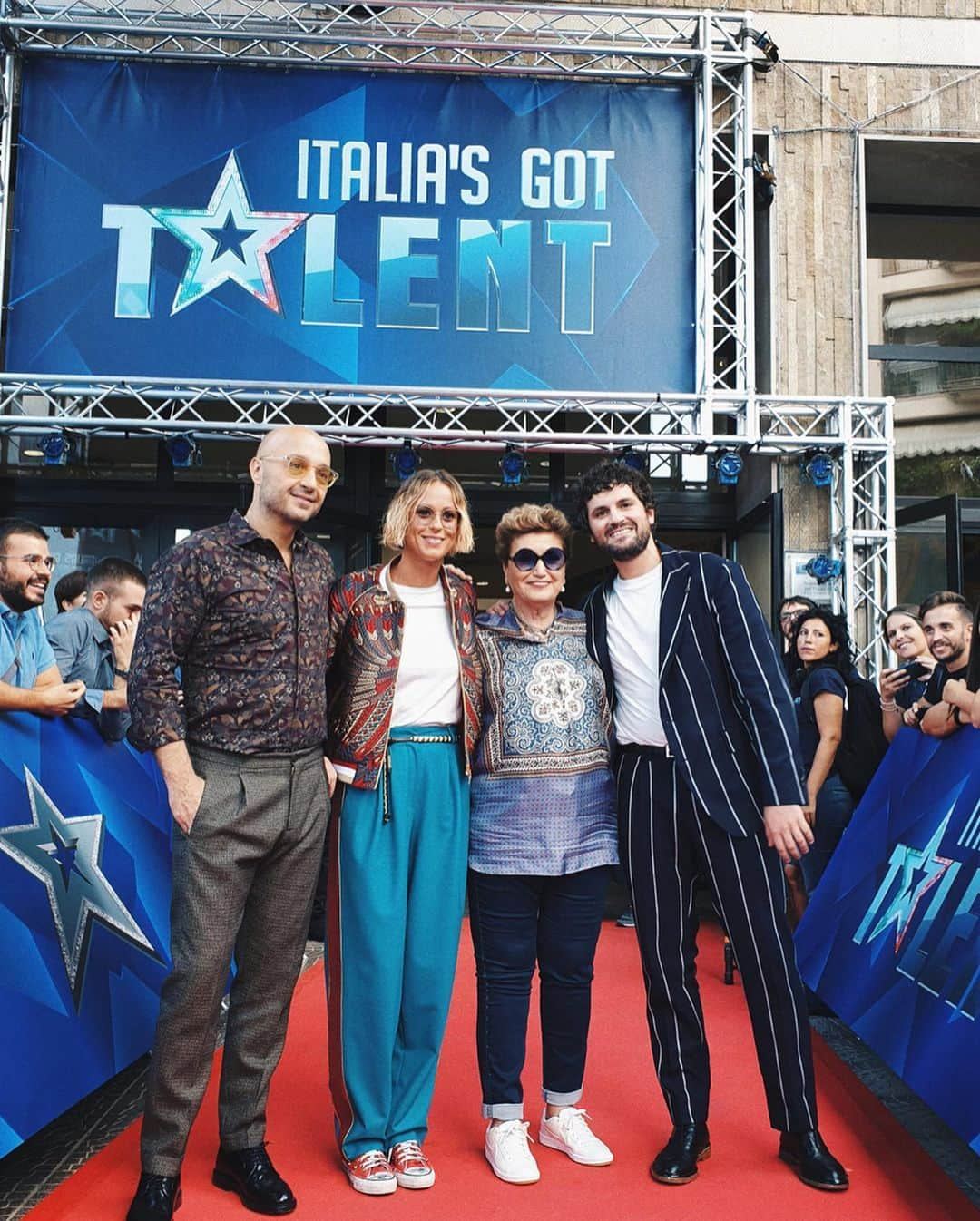 フェデリカ・ペレグリニさんのインスタグラム写真 - (フェデリカ・ペレグリニInstagram)「È stata un’edizione da GOLDEN BUZZER 🤩🤩🤩🤩 ...solo una cosa.... GRAZIE 🙌🏻🙌🏻😭😭😭」3月7日 17時08分 - kikkafede88