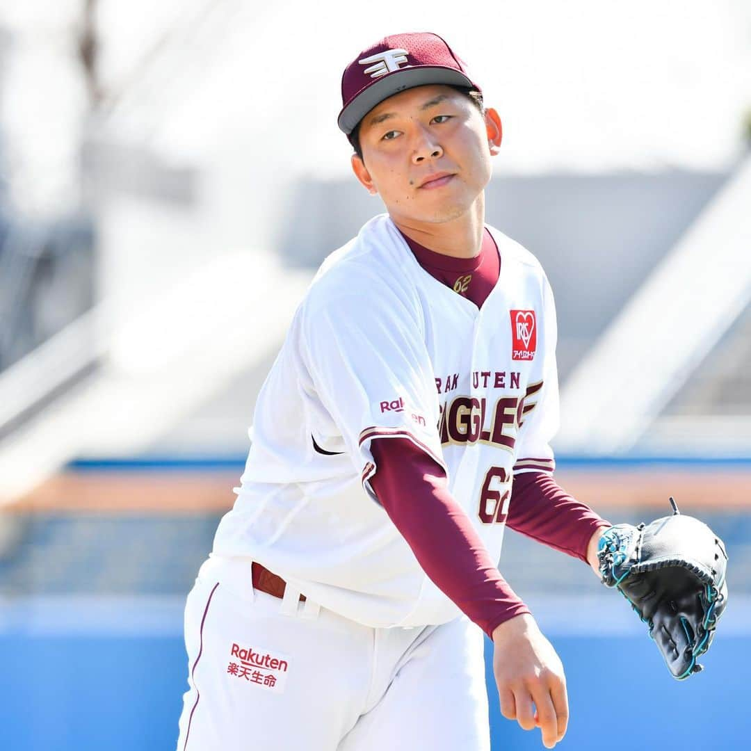 東北楽天ゴールデンイーグルスさんのインスタグラム写真 - (東北楽天ゴールデンイーグルスInstagram)「⚾️ ⚾️E 7-1 D⚾️ 投打が噛み合ってオープン戦5連勝👏🏼 初回に浅村選手の同点タイムリーに続いて 鈴木大地選手が2ランを放って勝ち越し‼️ さらに3回には内田選手が3ラン💪🏼💪🏼💪🏼 投げては緊急登板の西口選手が3回1/3を無失点🙆🏻‍♂️ そして中継ぎ陣はここ5試合パーフェクト💯 #rakuteneagles #NOWorNEVERいまこそ #日本一の東北へ  #内田靖人 #西口直人  #鈴木大地 #写真もイープレで」3月7日 17時48分 - rakuten_eagles