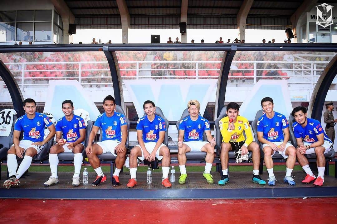 馬場悠企さんのインスタグラム写真 - (馬場悠企Instagram)「Nothing is more important than calm‼︎ 冷静ほど、大事なことはないのである。 　松下幸之助  #2020 #bgpu #no32 #yukibamba #team #good #football  #love  #instagood  #instalike  #instadaily  #instagram  #thailand #japan  #🔵🐰 #⚽️ #🇹🇭 #🇯🇵」3月7日 19時09分 - yuki_bamba32