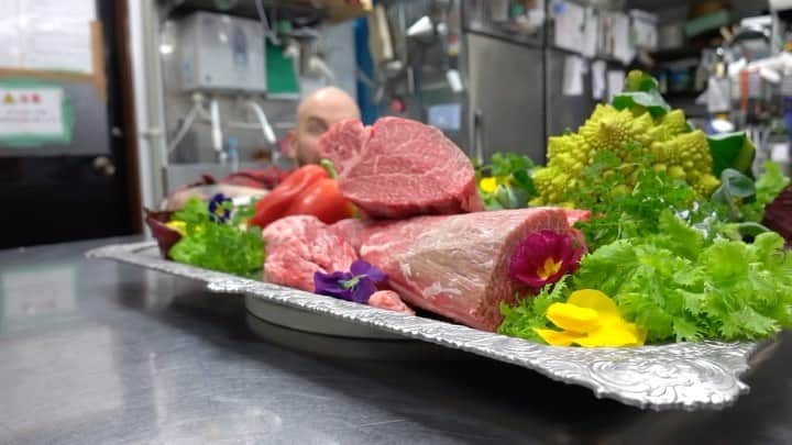 サイモンとマルティナのグルメインスタ