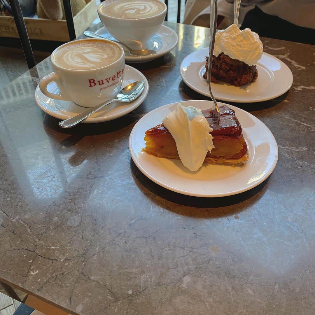 吉田佳菜のグルメインスタ