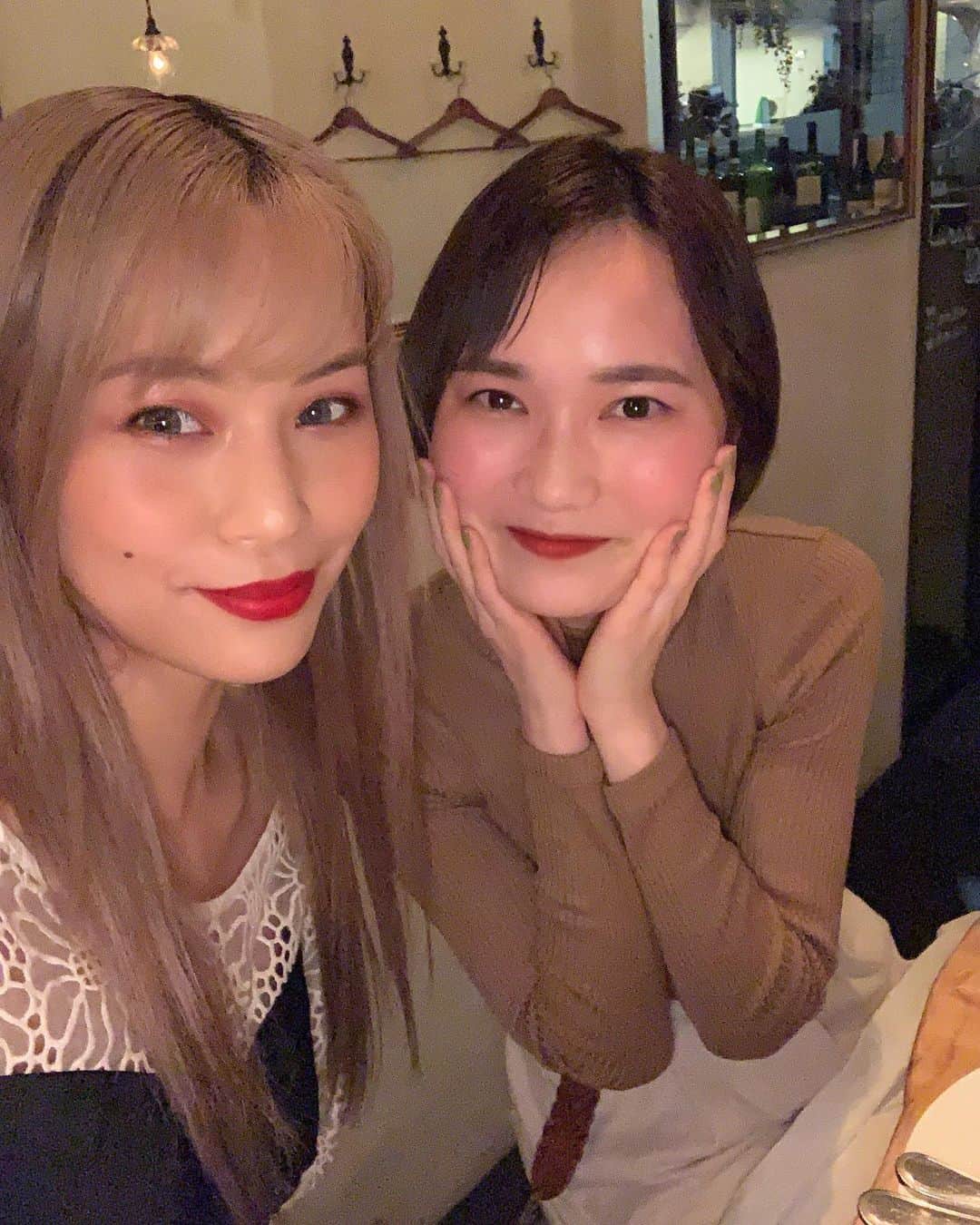 Yukiさんのインスタグラム写真 - (YukiInstagram)「I can’t believe I will be leaving Tokyo in a few days. Tokyo feels like home yet it is still foreign to me. I enjoy every moment from riding the train to being “lost in translation”. My close friends say I fit in here, but there are times the American in me disagrees lol. My next stop will be Kyoto and then Osaka. Surprisingly, I have not been to these two cities so if you have any recommendations, please let me know in the comments! ❤️ #Tokyo #Japan #japanesefood」3月8日 0時52分 - yukibomb