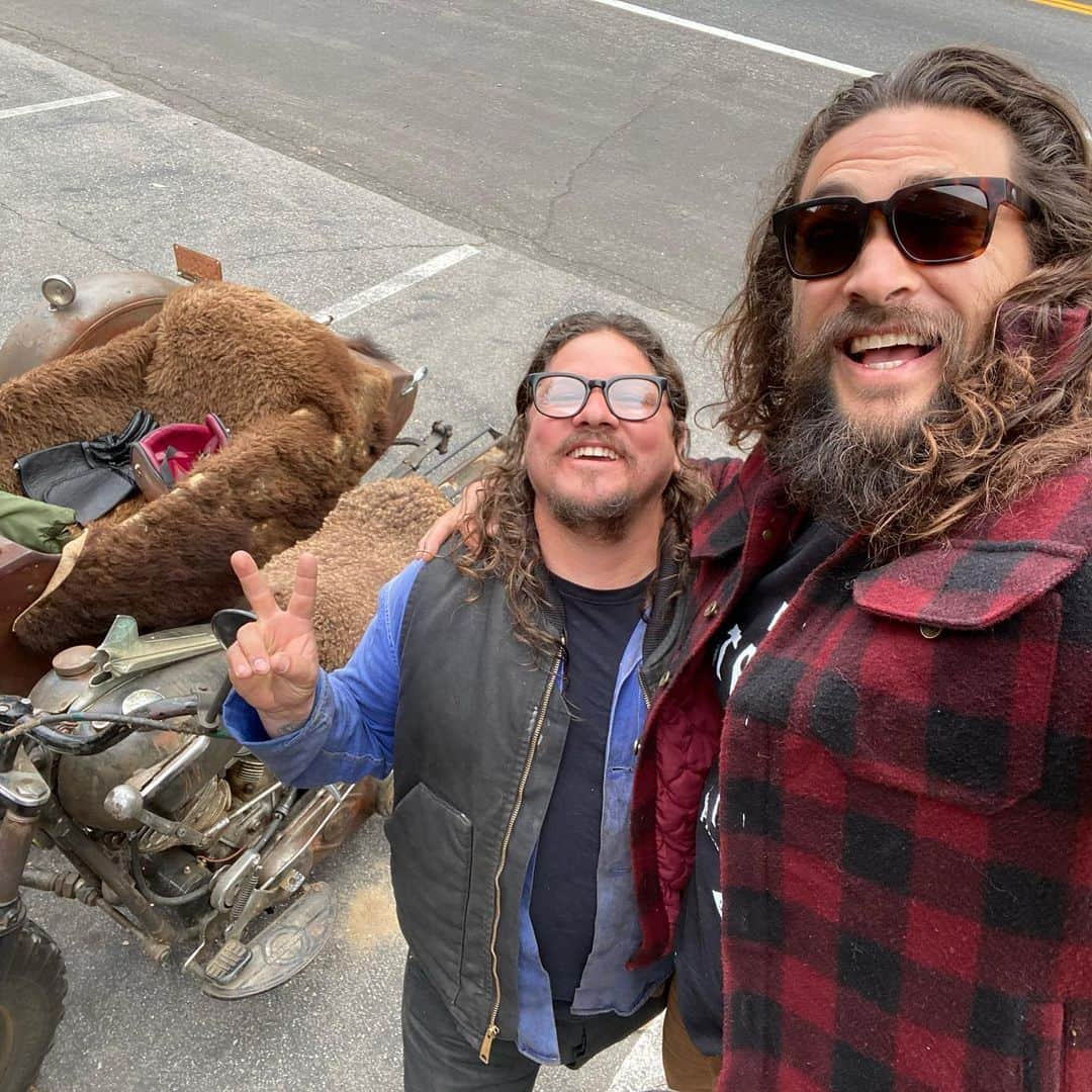 ジェイソン・モモアさんのインスタグラム写真 - (ジェイソン・モモアInstagram)「breakfast with my lil brother @love_cycles @harleydavidson @lordsofgastown @wescoboots @carhartt  happy saturday everyone aloha j」3月8日 2時05分 - prideofgypsies