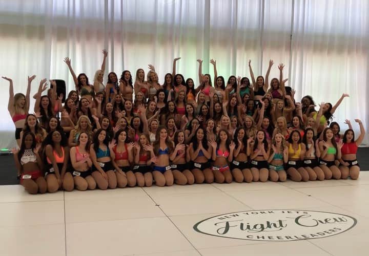 Jets Flight Crewのインスタグラム：「A grand total of 81 are advancing to tomorrow’s semifinals! 🎉」