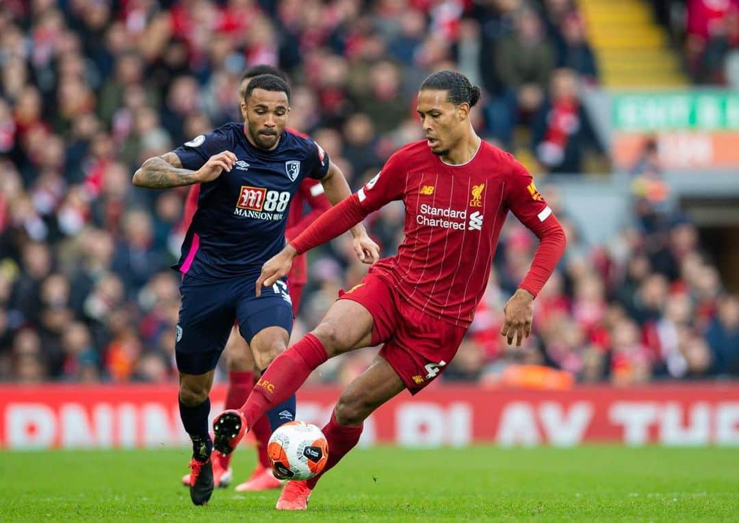 ビルヒル・ファン・ダイクさんのインスタグラム写真 - (ビルヒル・ファン・ダイクInstagram)「Hard fought game today, we needed to show our character! Big 3 points 🙌🏾」3月8日 4時36分 - virgilvandijk