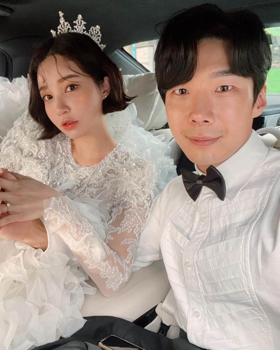 カン・ヘヨンさんのインスタグラム写真 - (カン・ヘヨンInstagram)「오빤 좋겠다. 이하생략ㅋㅋㅋ😊💕_ #wedding #weddingdress #weddingday」3月8日 17時43分 - mangdoo_noona