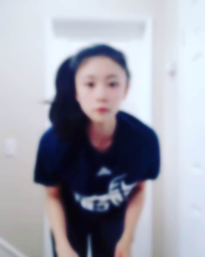 ジャオ・ジンナンのインスタグラム：「Happy birthday to me🎂 #happybirthday」