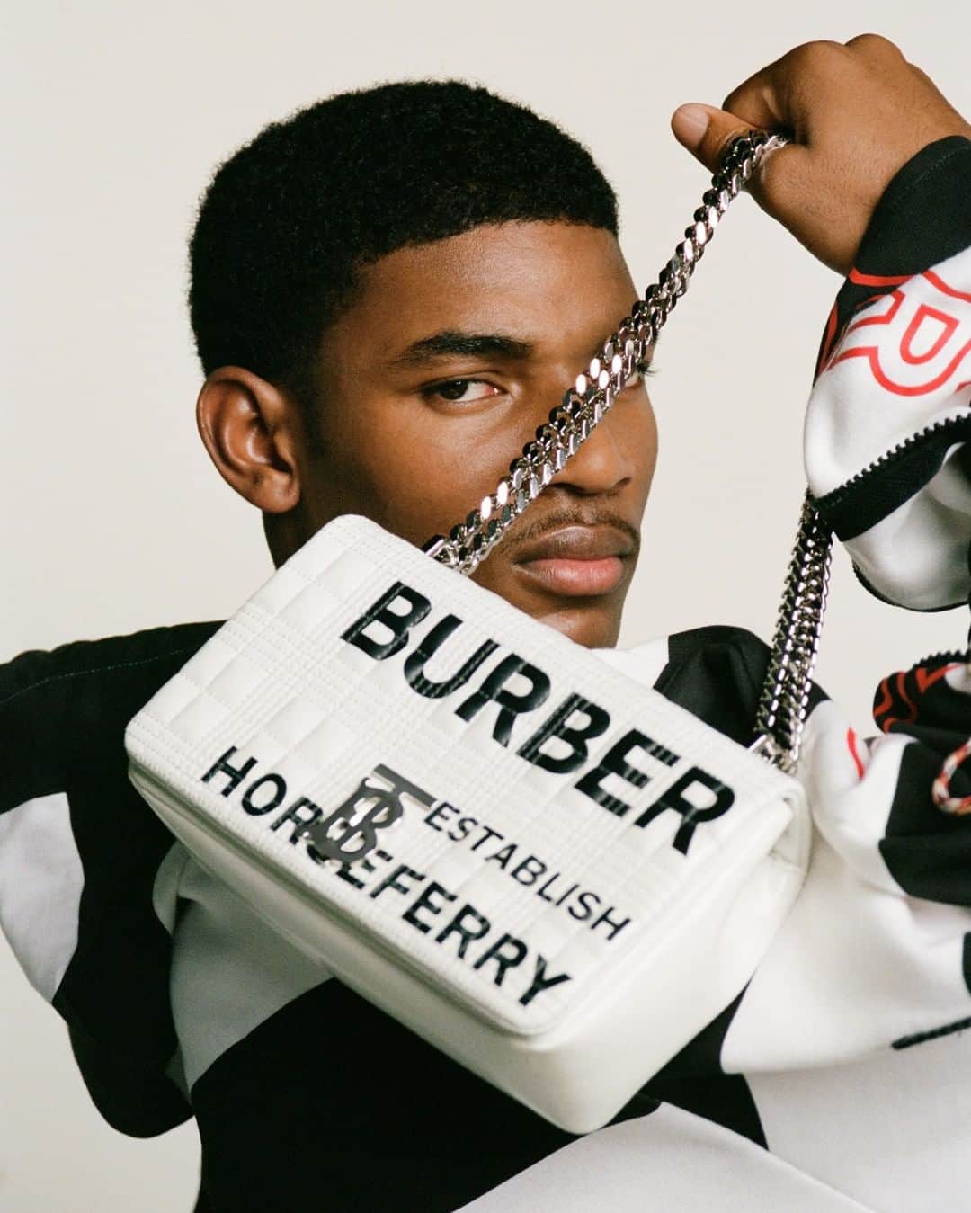 Burberryのインスタグラム