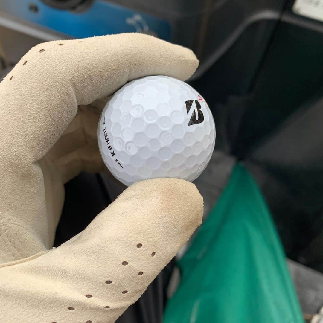 山本隆弘さんのインスタグラム写真 - (山本隆弘Instagram)「生憎の雨だけど🏌️‍♂️ #ブリジストンゴルフ」3月8日 10時17分 - yamamototakahiro5