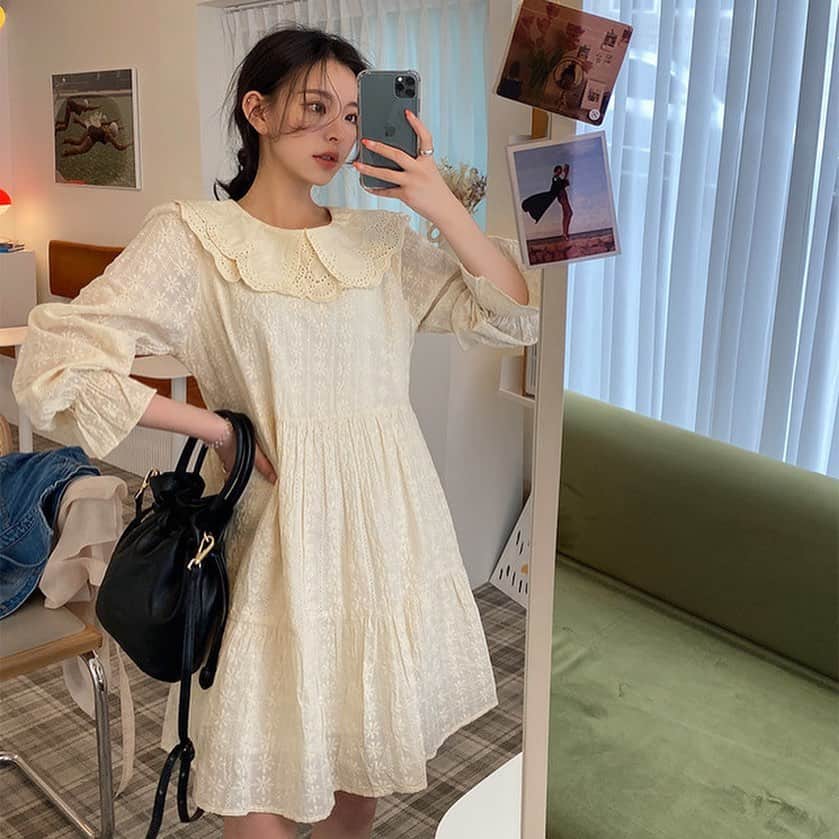 Chuuのインスタグラム：「사랑스런 원피스 여기 있어요😘😘 #chuuseoul」