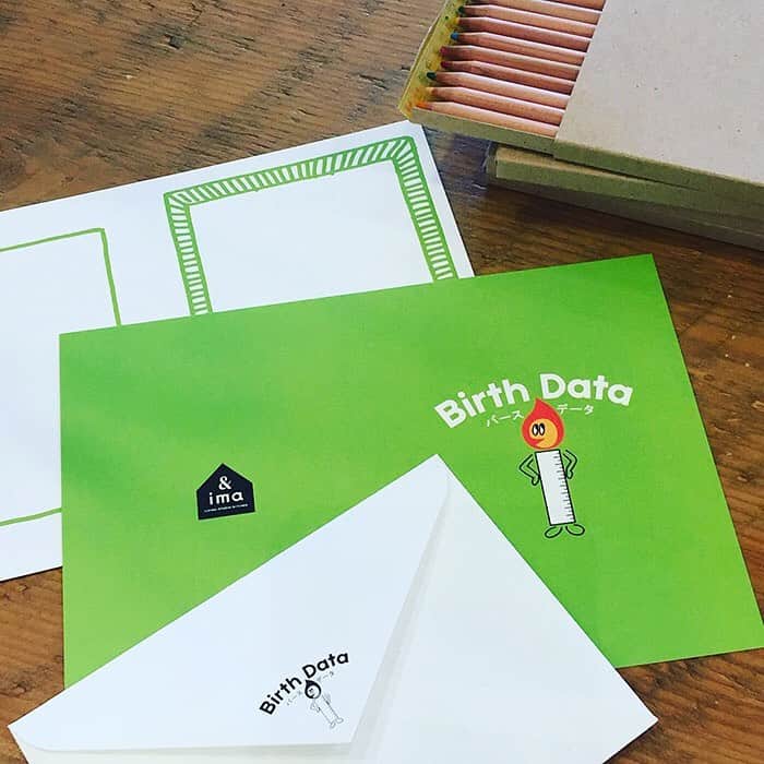 &imaさんのインスタグラム写真 - (&imaInstagram)「【Birth Data開催のご案内】 3月15日（日）は「Birth Data （バースデータ）」開催日です。  プロのフォトグラファーが、ユニークな身長計と数字のパネルとともにお子様を撮影。アート＆フードディレクションなどを手がける〈holiday〉によるオリジナルのメッセージカードと写真プリントをお持ち帰りいただける写真イベントです（有料）。 ＆imaでのみ体験いただける撮影イベントになりますので、是非ご参加ください。13時～16時（15時30分受付終了）にてご予約受付中です。 なお、新型コロナウィルス感染予防のため、完全予約制での運営とさせていただきます。当日受付でお待ちいただくことができませんのでご注意ください。  バーニーズ　ニューヨーク横浜店7Fでお待ちしております。 https://bit.ly/2vQz1Rk  #andima #birthday #photography #kidsevent #バースデータ #横浜 #元町中華街 #写真スタジオ #バーニーズニューヨーク大好き」3月8日 12時24分 - and_ima