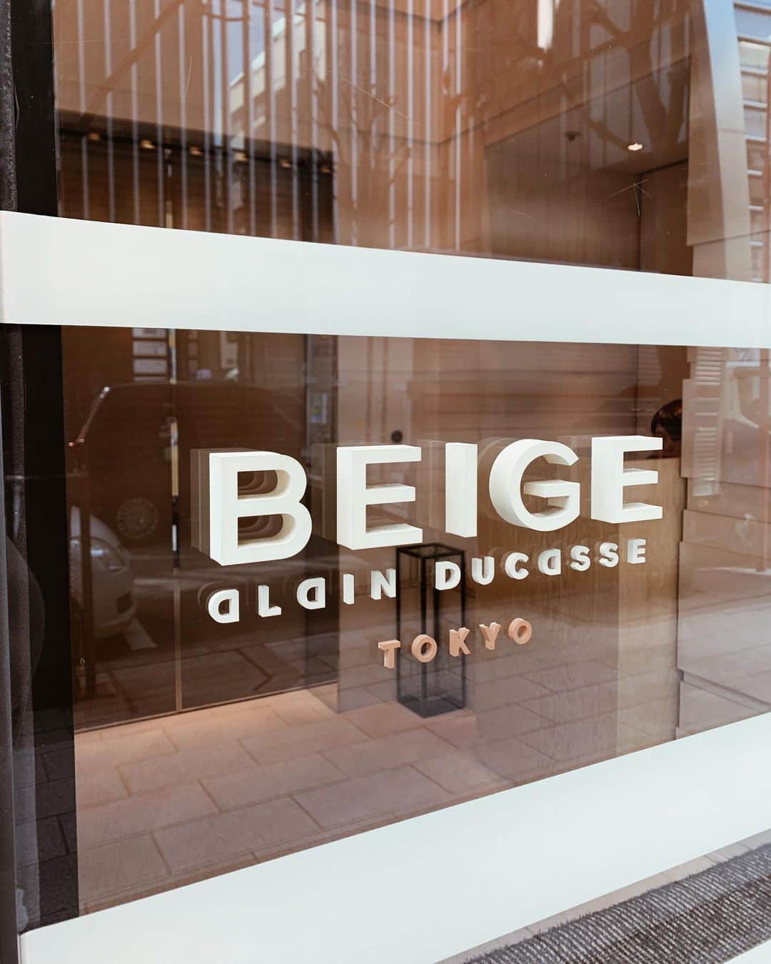 春名亜美のグルメインスタ