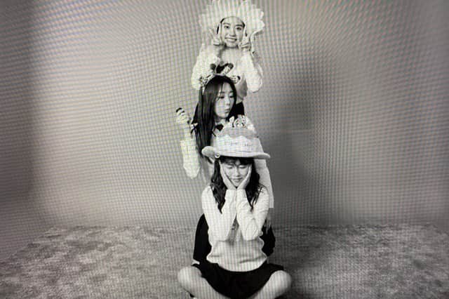 キム・ソヘ（I.O.I）さんのインスタグラム写真 - (キム・ソヘ（I.O.I）Instagram)「#계약우정 #comingsoon 🤘❤️」3月8日 14時57分 - s_sohye
