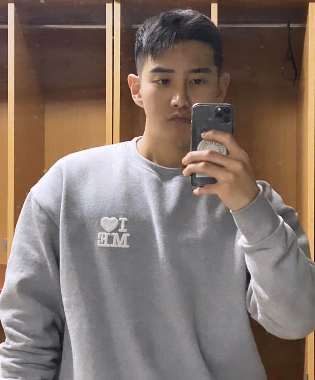 のインスタグラム：「🤍ME」