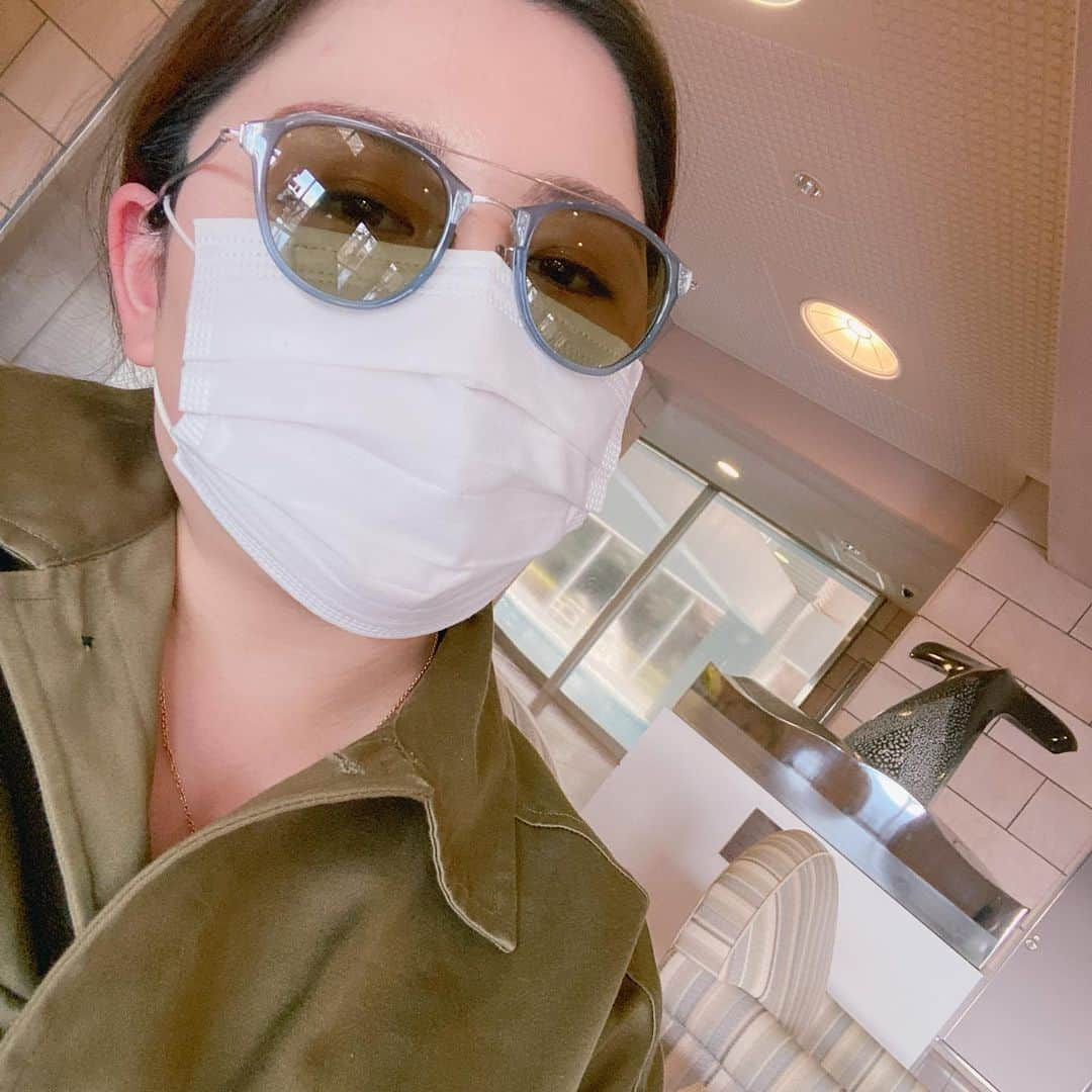 岡村咲さんのインスタグラム写真 - (岡村咲Instagram)「長旅で疲れました…。I'm home!」3月8日 16時14分 - sakiokamura_official