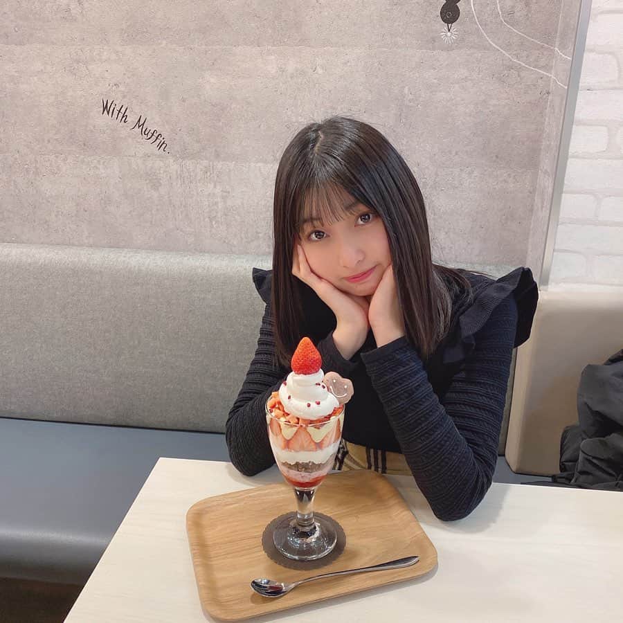 本島莉々果のグルメインスタ