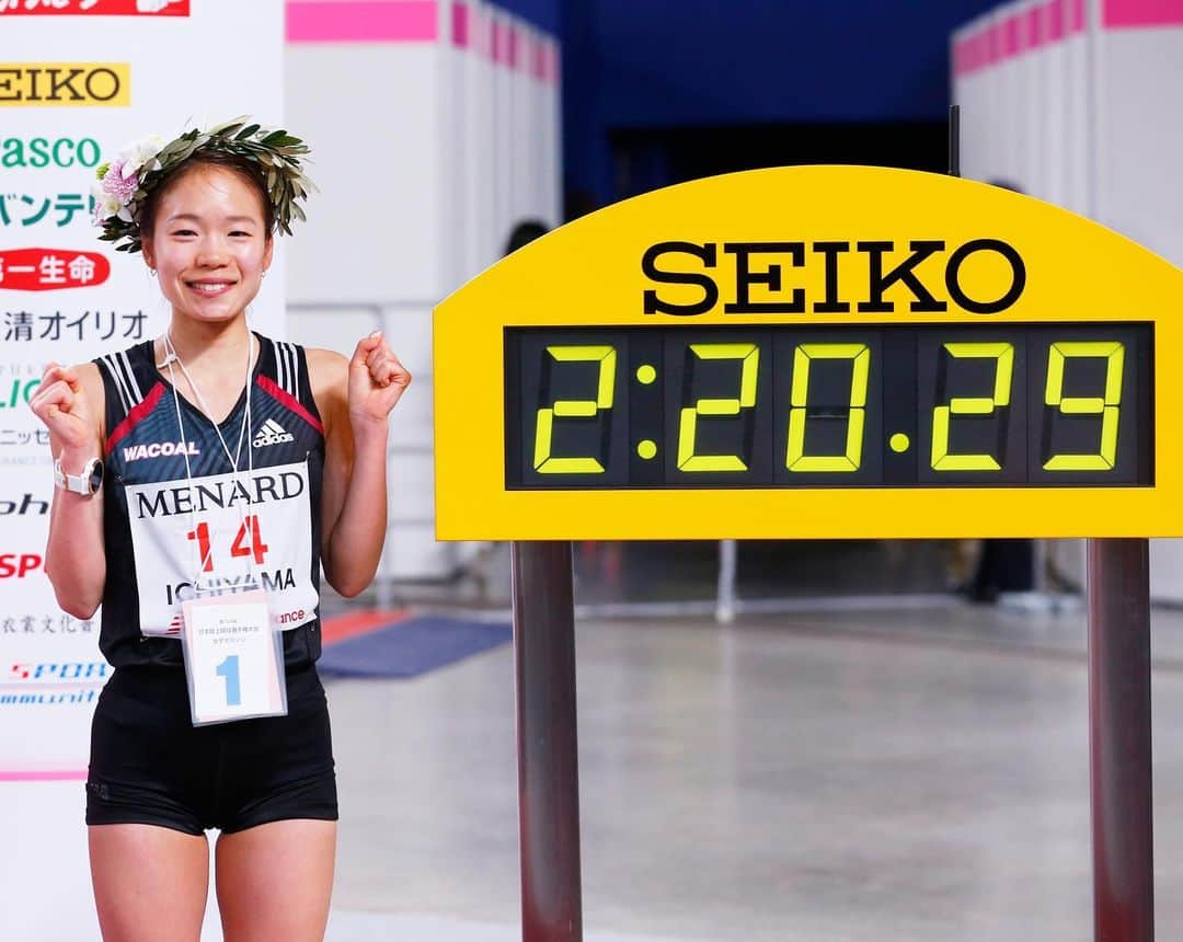 日本オリンピック委員会さんのインスタグラム写真 - (日本オリンピック委員会Instagram)「男女マラソンの東京2020大会日本代表の最終選考会が8日に行われ、女子は名古屋ウィメンズマラソンで一山麻緒選手が日本歴代4位の2時間20分29秒で優勝。大阪国際女子マラソンで松田瑞生選手がマークした2時間21分47秒を上回り、最後の3人目の代表に内定しました。 また、男子はびわ湖毎日マラソンで大迫傑選手の日本記録を更新する選手が出ず、大迫選手が代表に内定しました。（写真：アフロスポーツ） . [NAGOYA WOMEN'S MARATHON 2020] . 🥇一山麻緒/Mao Ichiyama TIME：2:20:29 . #マラソン #marathon #陸上 #athletic #一山麻緒 #MaoIchiyama #Tokyo2020 #がんばれニッポン #teamnippon #japaneseolympiccommittee #全員団結 . 📷AFLOSPORT」3月8日 16時57分 - teamjapanjoc