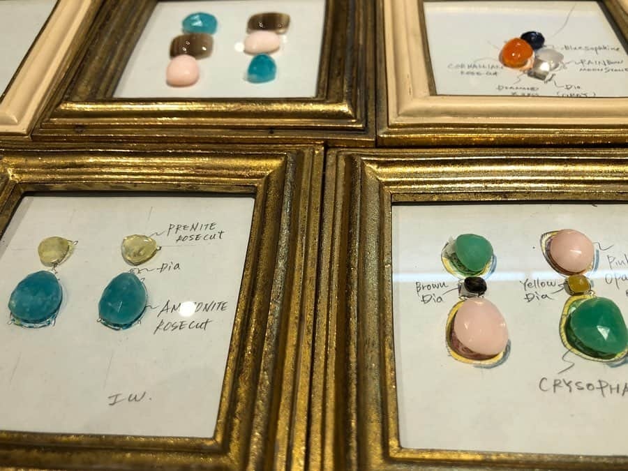 福井駅前ジュエリーパリさんのインスタグラム写真 - (福井駅前ジュエリーパリInstagram)「【Stone Jewelry Fair】 いよいよ明日が最終日🦋✨ お好きな色石で自分だけのジュエリーを…💕 皆さん楽しそうに色石を選んでくださいました🎵 私もさっそく綺麗なラブラドライトを自分用にチョイスしました😍どんなジュエリーが完成するか楽しみです😚 フェアは明日までの開催となっております。ご来店お待ちしております！！ #ストーンジュエリーフェア #ヒロタカ #カオル #マリアブラック #マリハ #レタリング ————————————﻿ #jewelryPARIS﻿ #ジュエリーパリ﻿ #福井﻿ #福井駅前﻿ #福井ジュエリーショップ﻿ #福井ジュエリー ﻿ #福井時計﻿ #福井ブライダル﻿ #ジュエリーリフォーム﻿ #ジュエリーコーディネート﻿ #watch﻿ #ブライダル﻿ #リング﻿ #ピアス﻿ #ネックレス﻿﻿ #アクセサリー﻿ #イヤーカフ﻿」3月8日 20時21分 - j_paris_fukui