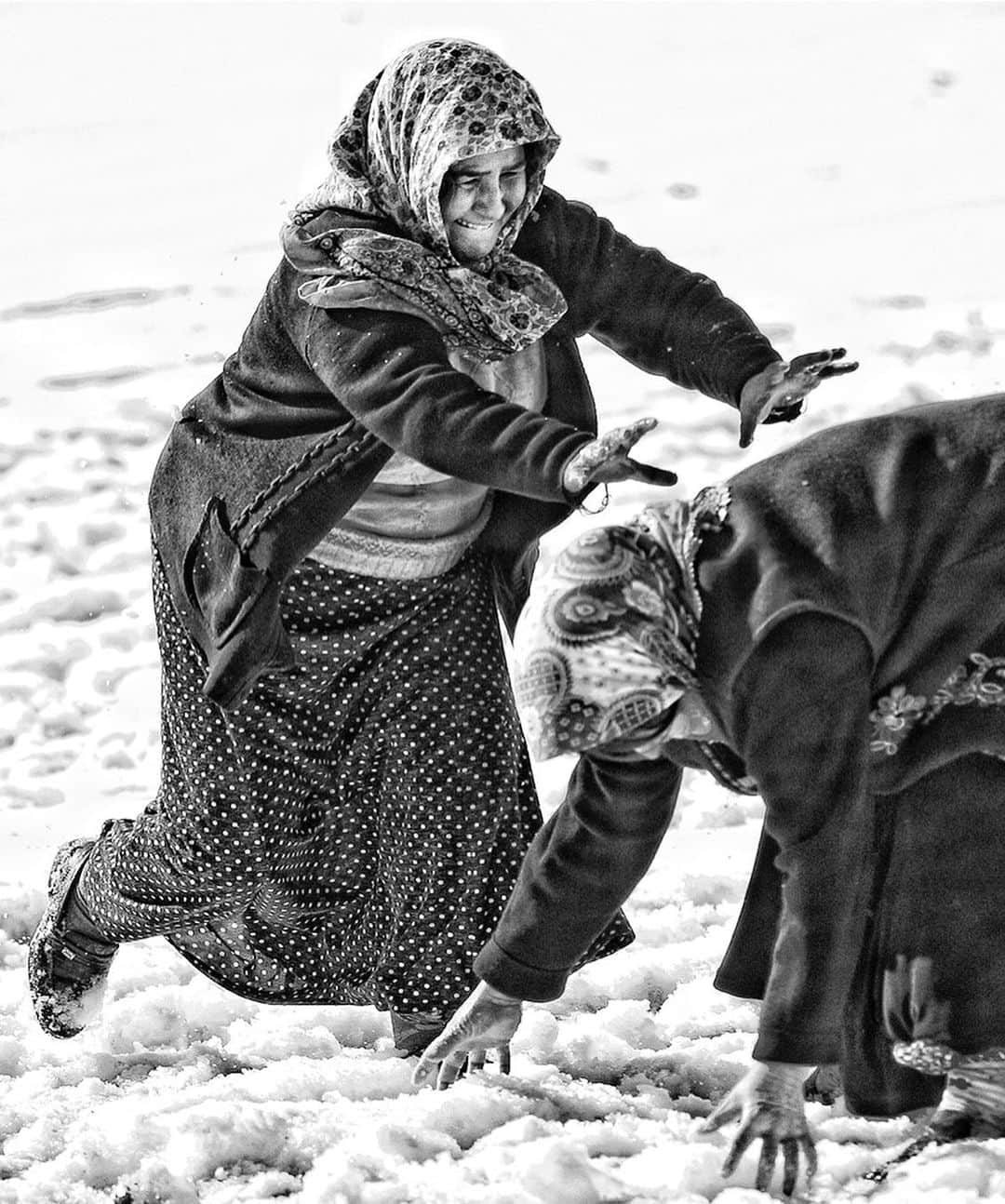 Mustafa Sevenさんのインスタグラム写真 - (Mustafa SevenInstagram)「8 Mart Dünya Emekci Kadınlar Günü kutlu olsun :) #internationalwomensday」3月8日 20時37分 - mustafaseven