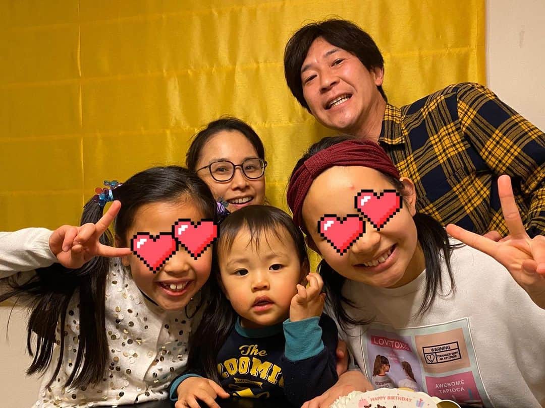 水内猛さんのインスタグラム写真 - (水内猛Instagram)「長女よ！12歳の誕生日おめでとう🎉いくつになったら、お母さんに産んでくれてありがとうと言えるかな😆」3月8日 21時15分 - takeshimizuuchi