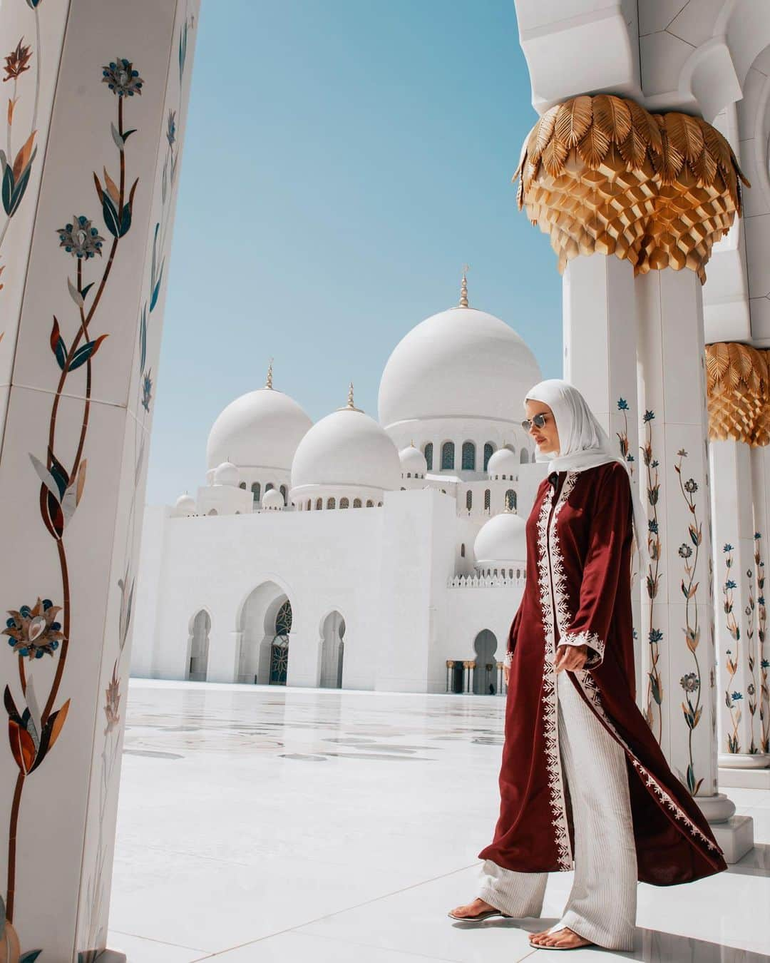 アレッサンドラ・アンブロジオさんのインスタグラム写真 - (アレッサンドラ・アンブロジオInstagram)「Soulful Sunday ❤️ #inabudhabi 📸 @hichem.abdedaiem」3月8日 21時24分 - alessandraambrosio