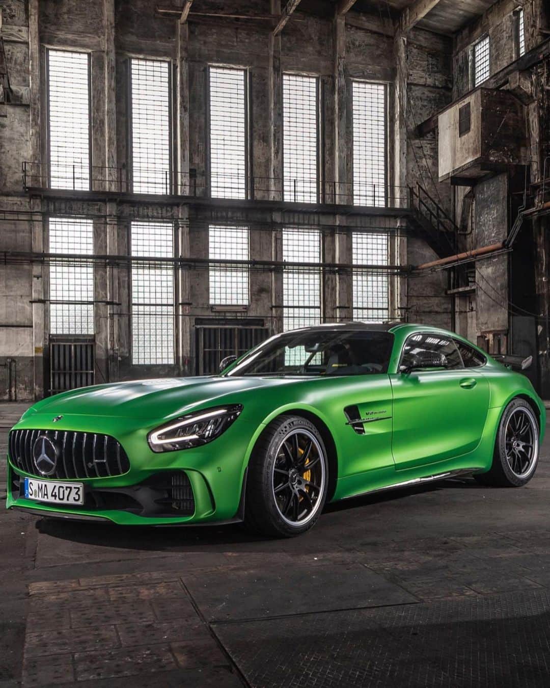 CARLiFESTYLEさんのインスタグラム写真 - (CARLiFESTYLEInstagram)「Pick 2 of your favorite AMG cars! 1. Mercedes AMG GT R 2. Mercedes GT63 S AMG 3. Mercedes S63 AMG Coupe 4. Mercedes E63 S AMG 5. Mercedes C63 S AMG Coupe 6. Mercedes C63 S AMG 7. Mercedes CLA45 S AMG 8. Mercedes A45 S AMG 9. Mercedes GLC63 S AMG Coupe 10. Mercedes GLE63 S AMG Coupe #carlifestyle #MercedesAMG」3月8日 21時51分 - carlifestyle
