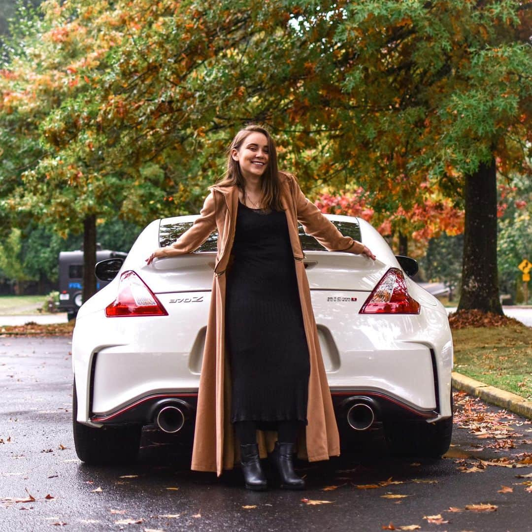 Nissanさんのインスタグラム写真 - (NissanInstagram)「Happy International Women's Day ⭐Thank you for driving #Nissan! #InternationalWomensDay  #NissanJuke : @__leanor__ #Nissan370z : @zionthez #NissanGTR : @gtrwendy」3月8日 22時01分 - nissan