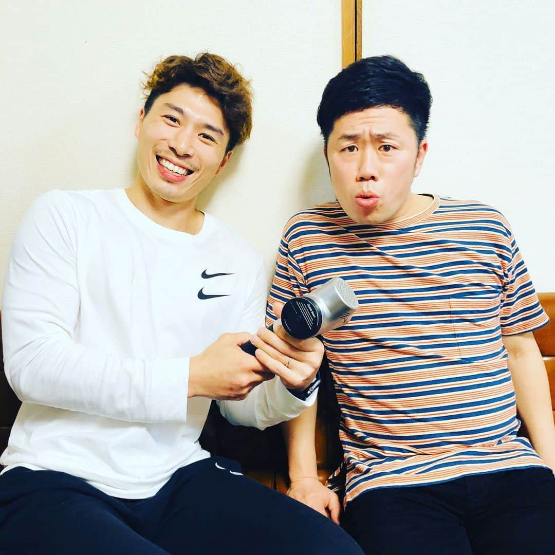 吉田裕さんのインスタグラム写真 - (吉田裕Instagram)「大阪エベッサの今野翔太さんとドリル！ 何やこのドリル？ #HYPERVOLT めっちゃええマッサージ機やないかい！  #大阪エベッサ　#吉本新喜劇」3月8日 22時01分 - y.yutaka