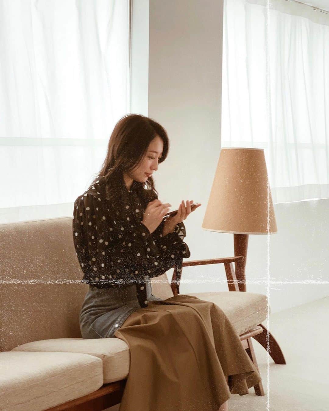 のインスタグラム：「❤️💄💅 ． YouTube VOCEチャンネルにてヘアメイクの長井かおりさん、VOCEエディターの河津美咲さんとご一緒させていただきスキンケアについてお話させていただいた動画がアップされてます🙇‍♀️ ． ． VOCEST!になってからはさらに美に対しての意識が高まって、美容のことも学びたいしその得た知識をみんなに伝えていきたいって思うようになりました😊💕 ． ． スキンケアは本当に個人差があると思うので自分に合うもの、習慣が身につけば楽しくなりますよね💃✨ 少しでも参考になれればと思います🌟 ． ． #voce #vocemagazine #スキンケア #美容 #スキンケア好きさんと繋がりたい #スキンケア好き #skincare」