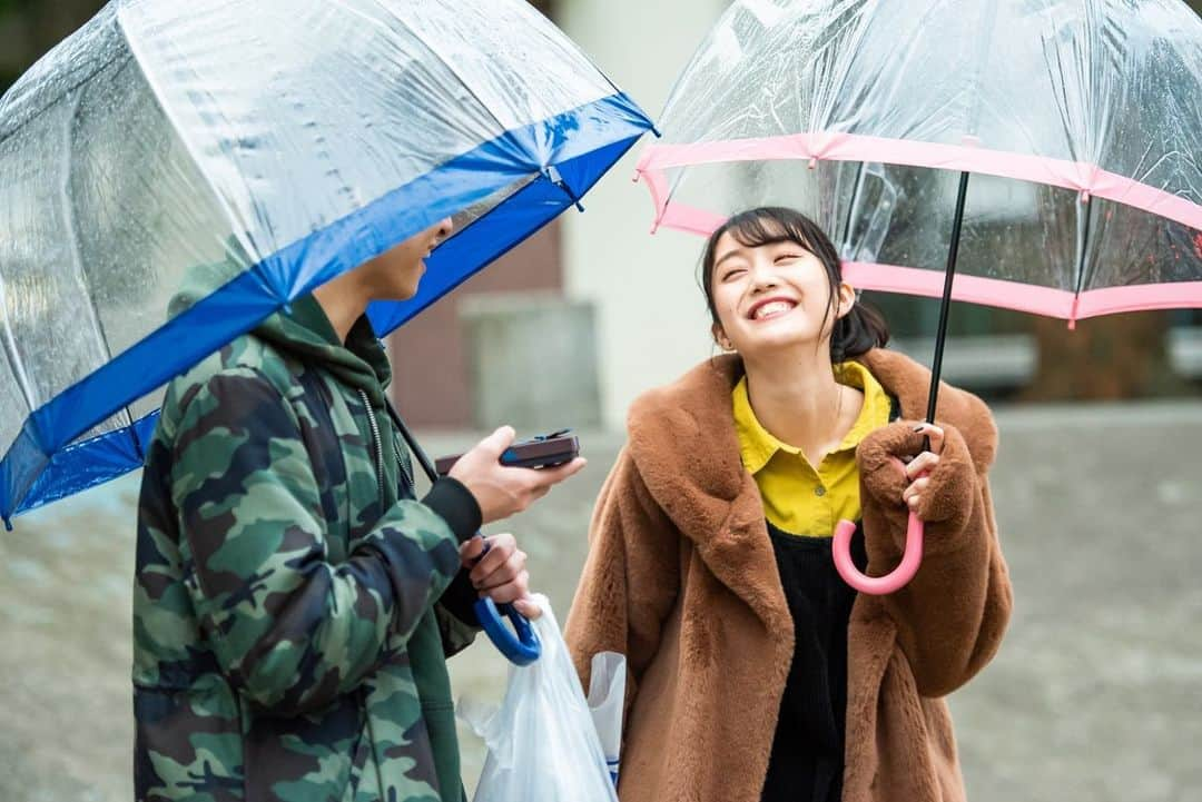 松川菜々花さんのインスタグラム写真 - (松川菜々花Instagram)「・ 第10話見て頂きありがとうございました！！ 翔大郎くん、雨の中買い出し一緒に行ってくれてありがとう😊 チョコ渡すの緊張しました！笑 沢山写真があるので沢山載せておきます✨ #月とオオカミちゃんには騙されない  #1番最後の写真笑っているんだけど顎が出てるよ #いとおかし」3月9日 0時07分 - matsukawa__nanaka