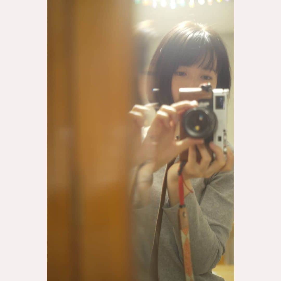のインスタグラム：「なるほど これは好きなレンズだわ。 ピント合ってないけど(笑)  #leica#leicam10p#oldlens#ライカ#ライカm10p#オールドレンズ#tokyo#japan#oldlens_tokyo#花澄#tokyocameraclub」