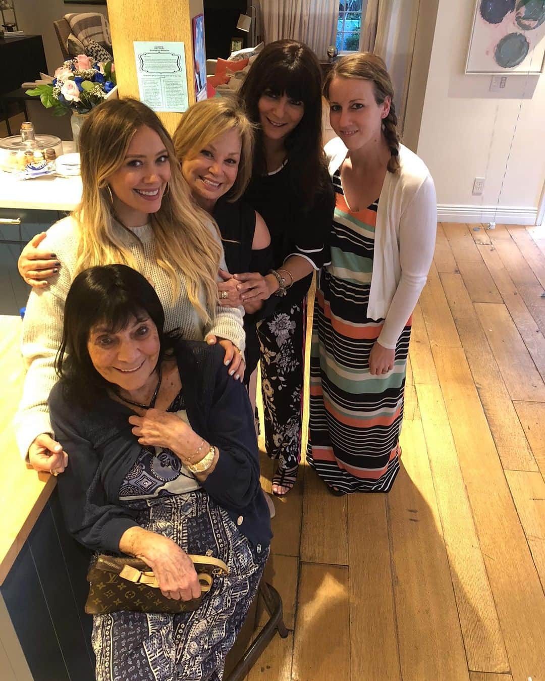 マシュー・カマのインスタグラム：「Four generations of powerhouses that make our world spin ‘round. Happy International Women’s Day, though these ladies should be celebrated every single day. Humbled and so grateful to be surrounded by such strong, smart, & fearless spirits...Spoiled to watch our little girl find hers ...💗」