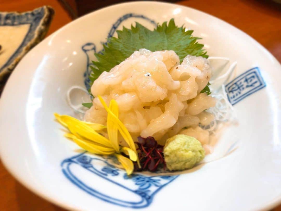ちなり（高橋知成）さんのインスタグラム写真 - (ちなり（高橋知成）Instagram)「#日本酒　#ホタルイカの沖漬け #ガス海老　#甘海老　#モツ煮　#ピリ辛　#なめこ蕎麦」3月9日 5時40分 - chinarileah
