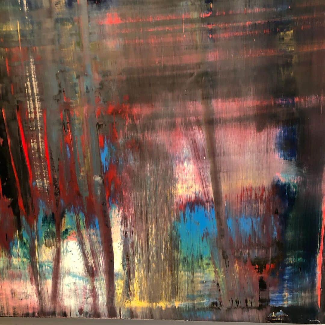 デレク ラムのインスタグラム：「Gerhard Richter, @metbreuer. Beautiful exhibit. @metmuseum #gerhardrichter #colors #poetic」