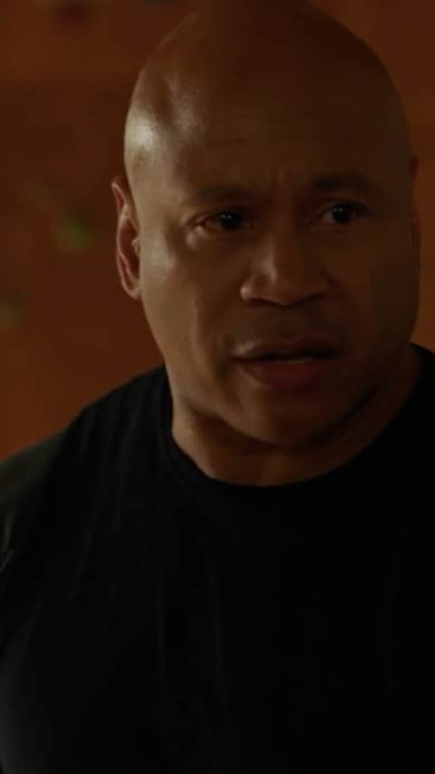 NCIS:LA 〜極秘潜入捜査班のインスタグラム：「#NCISLA sneak peek of guest star @evanderholyfield 🥊 @barrettfoa @llcoolj」