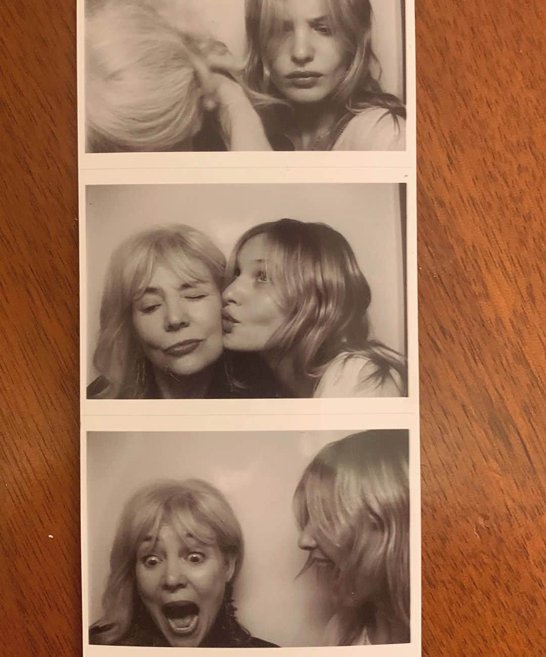 ペイジュ・ライフラーのインスタグラム：「Momma Lovin’ 💗💗💗💗💗」
