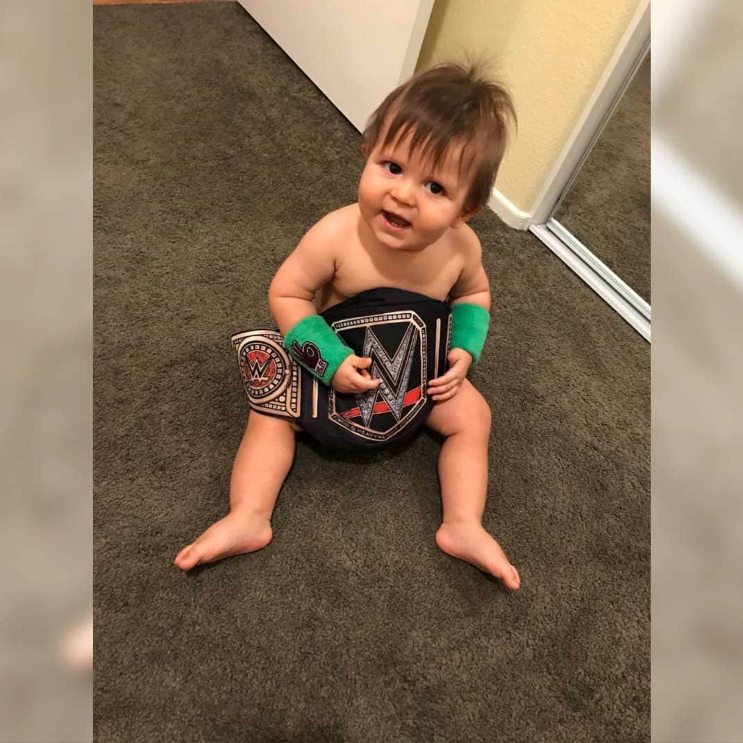 ターニャ・テイトさんのインスタグラム写真 - (ターニャ・テイトInstagram)「My little man Ozzie is a big WWE fan as a baby and now as a toddler. It was cute hearing him say on our #eliminationchamber predictions on YouTube livestream earlier today #YouCantSeeMe 😆  oh yes Ozzie is a #johncenafan 💪🏼🤼‍♂️」3月9日 7時43分 - tanyatate