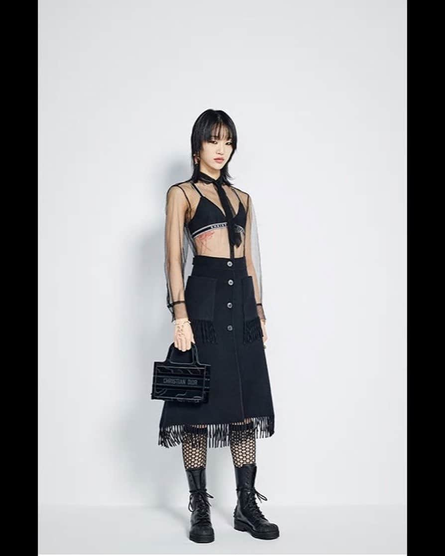 ソラ・チョイさんのインスタグラム写真 - (ソラ・チョイInstagram)「@dior F/W 2020 #최소라 #sorachoi  @romanyoung  @fordmodels  @wilhelminamodels  @special_management  @yg_kplus  #AsianModel #KoreaModel」3月9日 9時06分 - sola5532