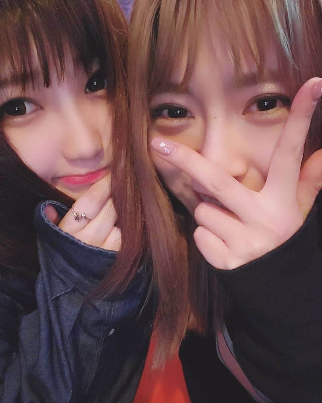 戸島花のインスタグラム：「みなさん体調はいかがでしょうか？ 風邪、花粉症、インフルエンザ、あれやこれや 私は風邪をひいてここ数日引きこもっておりました。 元気に遊んでいた日が懐かしいです。 今日暖かかったんですって？ 外に出たかったです。 明日の天気はどうですか？ 明日こそ元気に外に出たいです。 暇です。 #暇 #風邪  #つらい #さみしい #か弱そうなハッシュタグつけてみました」